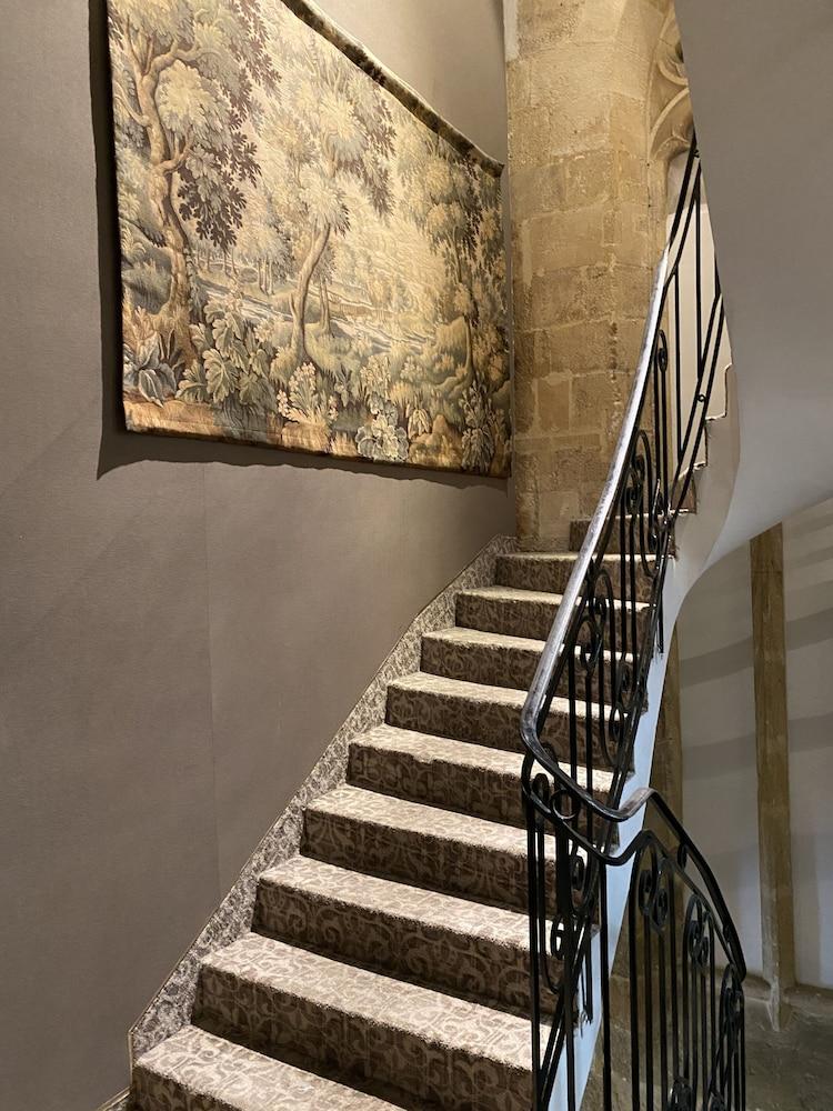 Des Augustins Hotel