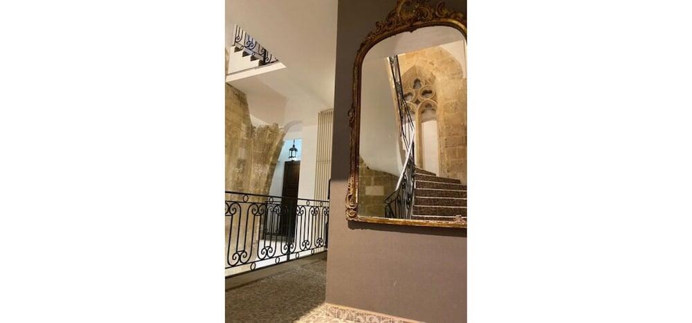 Des Augustins 3*