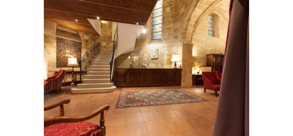 Des Augustins Hotel 3*