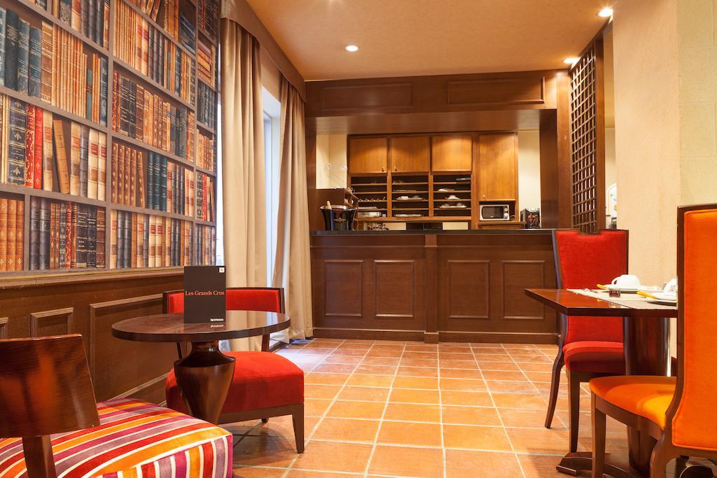 Hotel Des Augustins 3*