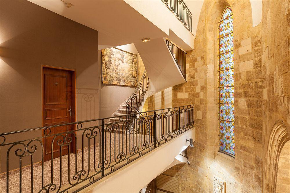 Des Augustins